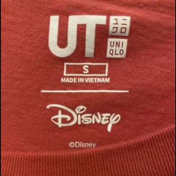 Mickey Mouse T-Shirt *DISNEY* - Picture 2 of 2